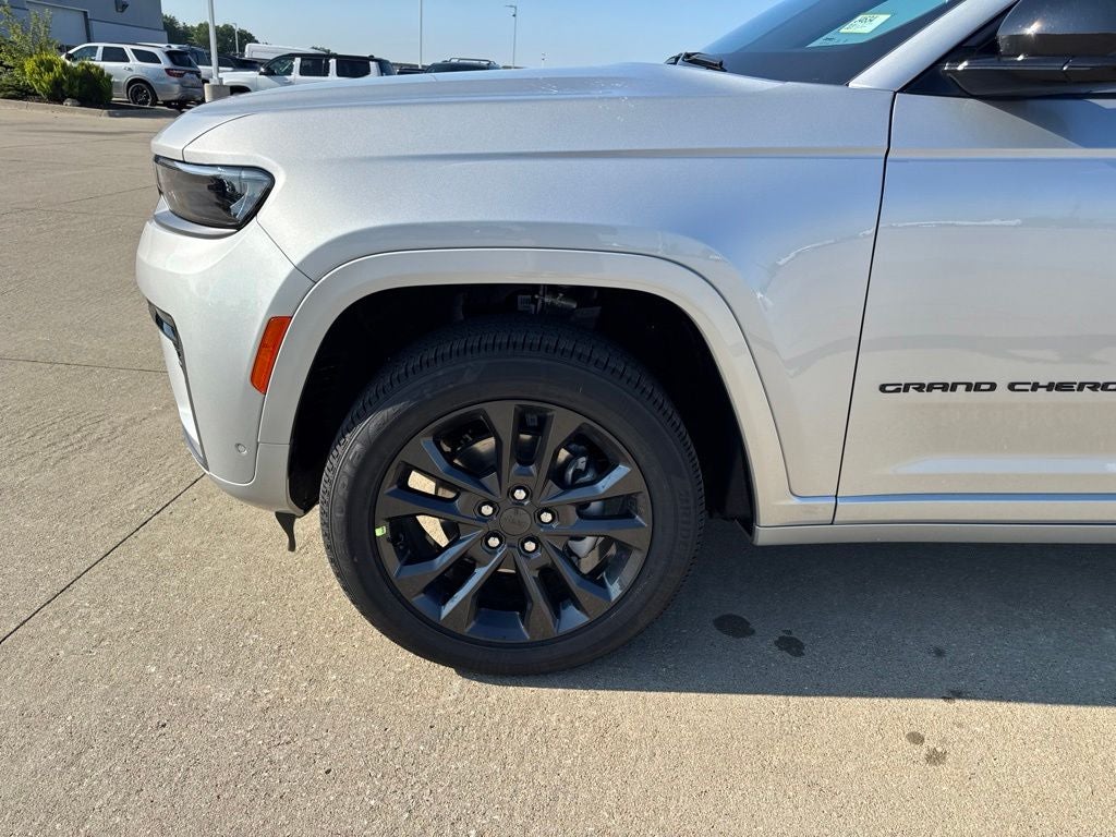 2026 Jeep Grand Cherokee GRAND CHEROKEE LIMITED RESERVE 4X4