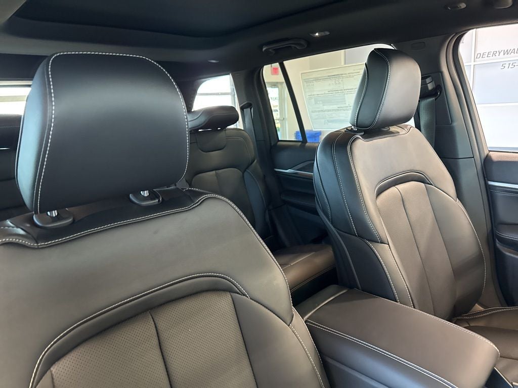 2026 Jeep Grand Cherokee GRAND CHEROKEE LIMITED RESERVE 4X4