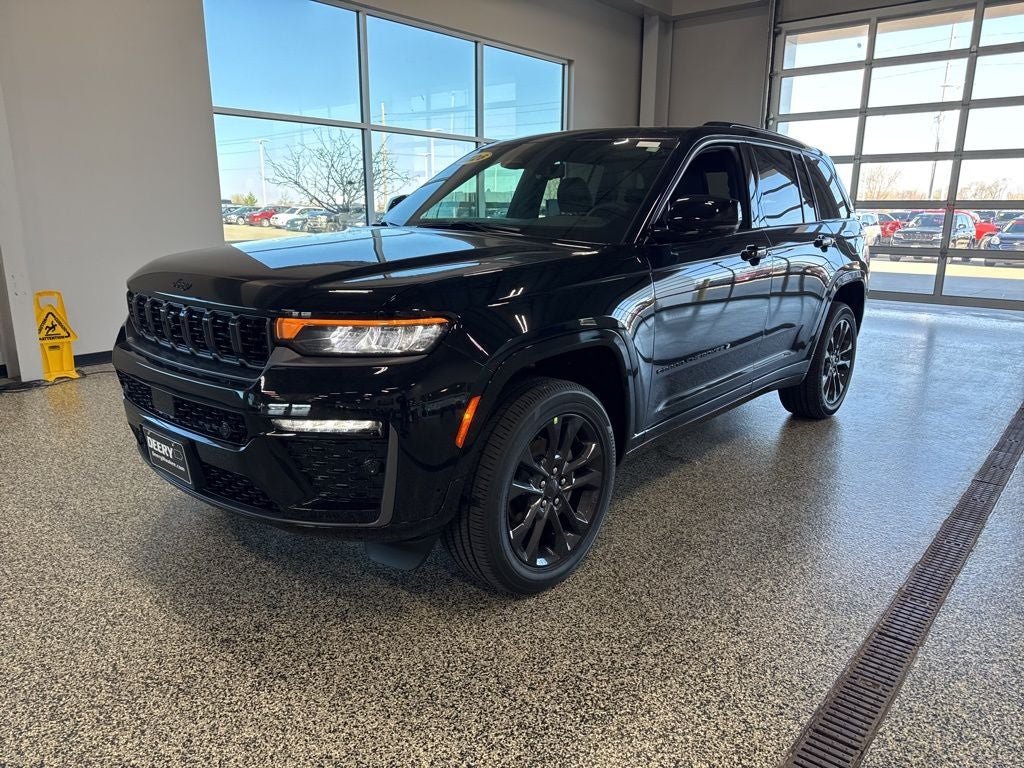 2026 Jeep Grand Cherokee GRAND CHEROKEE LIMITED RESERVE 4X4