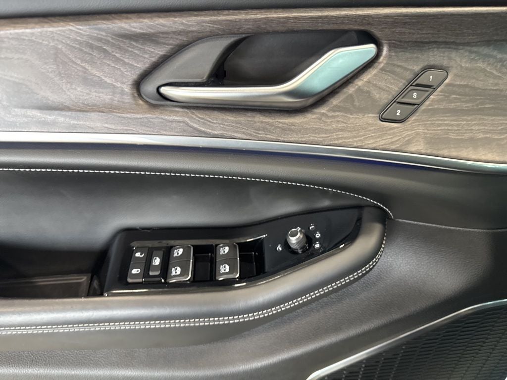 2023 Jeep Grand Cherokee Overland 4x4