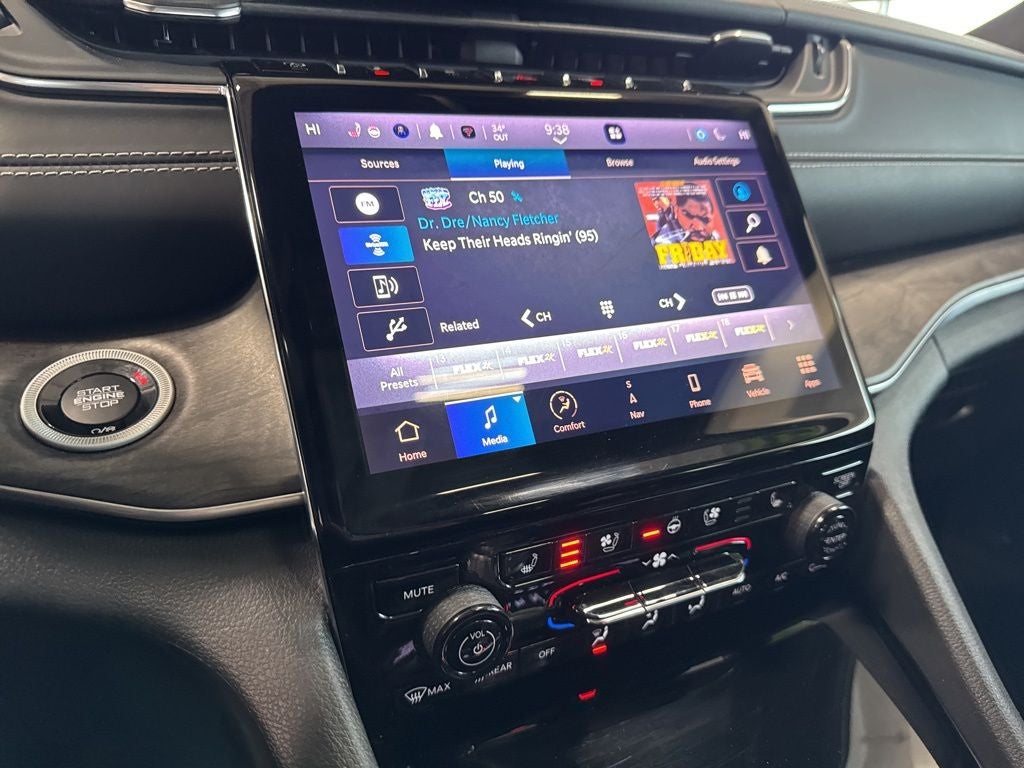 2023 Jeep Grand Cherokee Overland 4x4