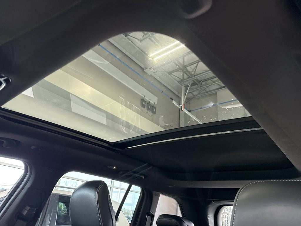 2023 Jeep Grand Cherokee Overland 4x4