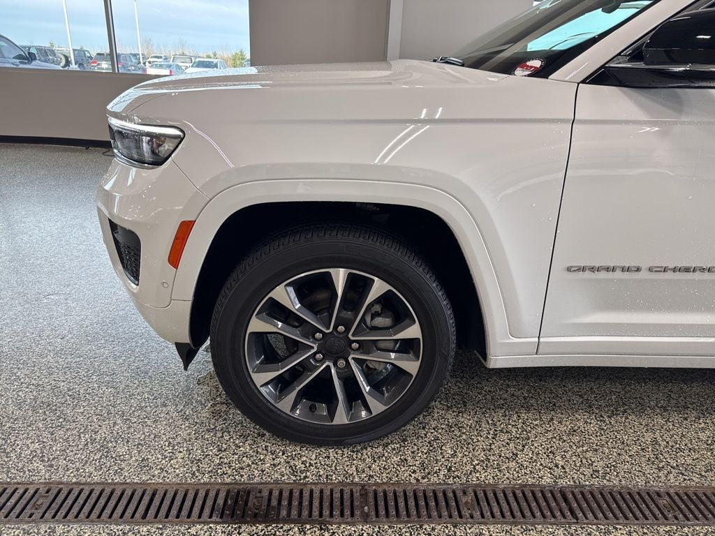 2023 Jeep Grand Cherokee Overland 4x4
