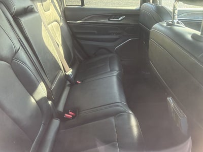 2023 Jeep Grand Cherokee Overland 4x4