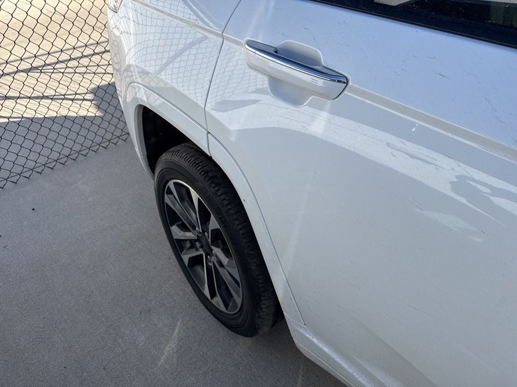 2023 Jeep Grand Cherokee Overland 4x4