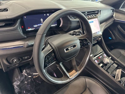 2023 Jeep Grand Cherokee Overland 4x4