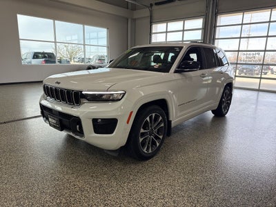 2023 Jeep Grand Cherokee Overland 4x4