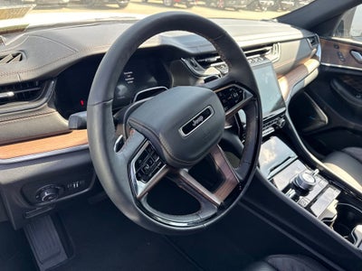 2025 Jeep Grand Cherokee Summit 4x4