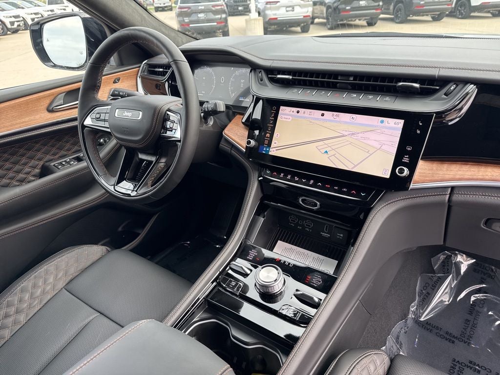 2026 Jeep Grand Cherokee GRAND CHEROKEE SUMMIT 4X4