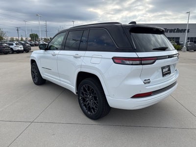 2026 Jeep Grand Cherokee GRAND CHEROKEE SUMMIT 4X4