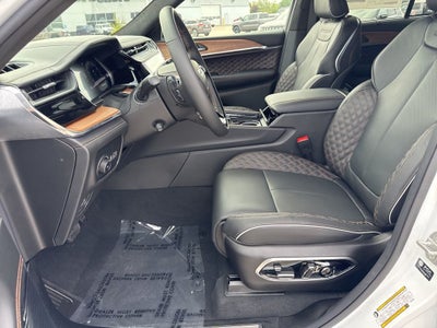 2026 Jeep Grand Cherokee GRAND CHEROKEE SUMMIT 4X4