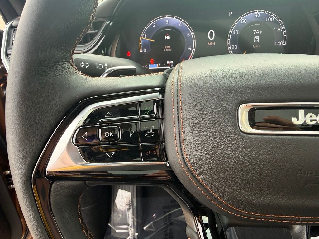 2026 Jeep Grand Cherokee GRAND CHEROKEE SUMMIT 4X4