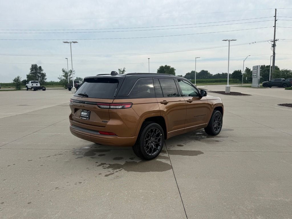 2026 Jeep Grand Cherokee GRAND CHEROKEE SUMMIT 4X4