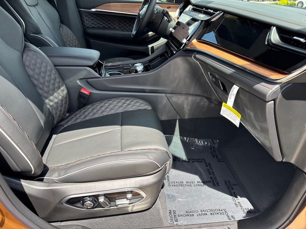 2026 Jeep Grand Cherokee GRAND CHEROKEE SUMMIT 4X4