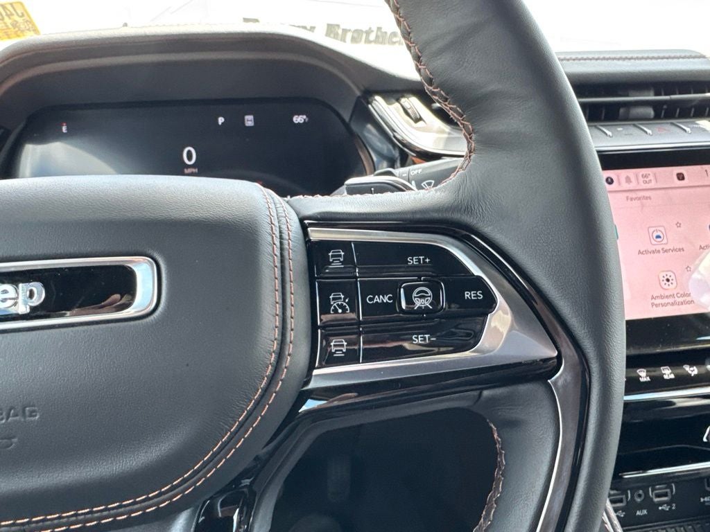 2026 Jeep Grand Cherokee GRAND CHEROKEE SUMMIT 4X4