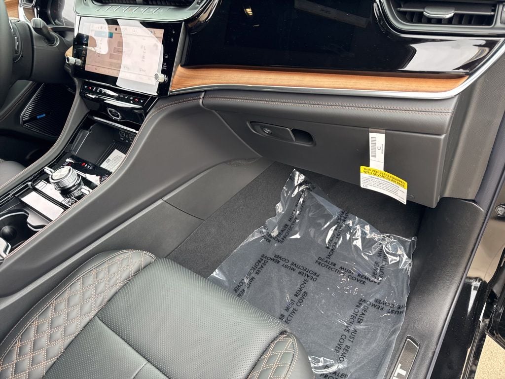 2026 Jeep Grand Cherokee GRAND CHEROKEE SUMMIT 4X4