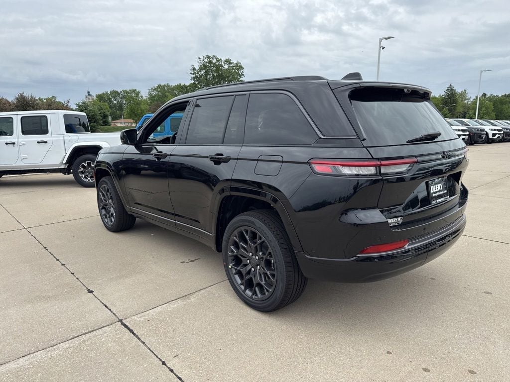 2026 Jeep Grand Cherokee GRAND CHEROKEE SUMMIT 4X4