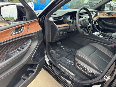 2026 Jeep Grand Cherokee GRAND CHEROKEE SUMMIT 4X4