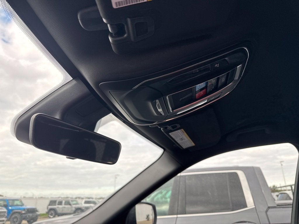 2025 Jeep Grand Cherokee L Laredo 4x4