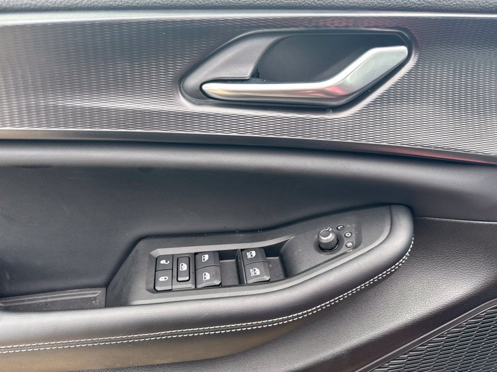 2025 Jeep Grand Cherokee L Laredo 4x4