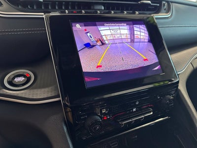 2025 Jeep Grand Cherokee L Laredo 4x4