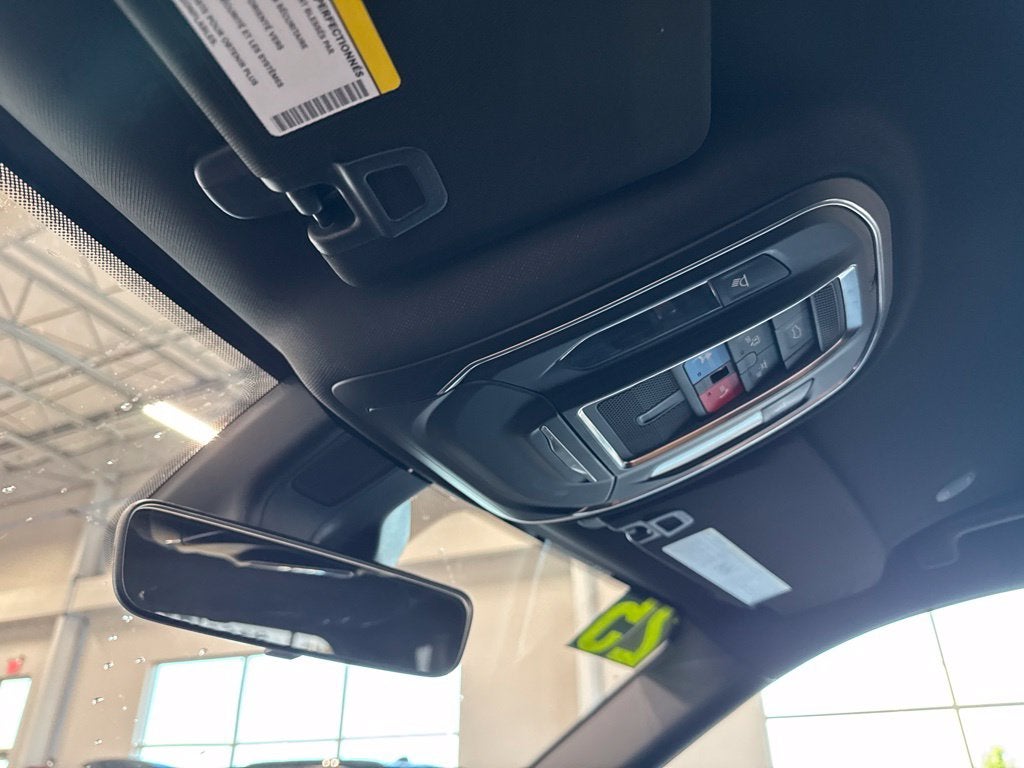 2025 Jeep Grand Cherokee L Laredo 4x4