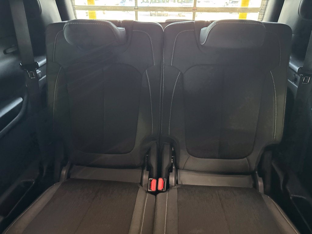 2025 Jeep Grand Cherokee L Laredo 4x4