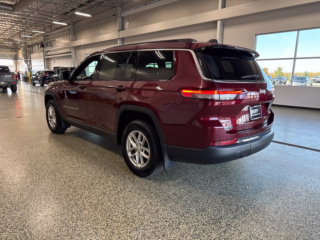 2025 Jeep Grand Cherokee L Laredo 4x4