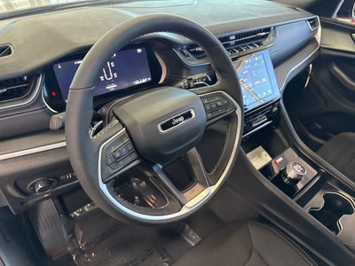 2026 Jeep Grand Cherokee GRAND CHEROKEE L LAREDO X 4X4