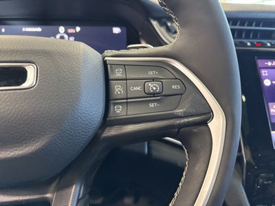 2026 Jeep Grand Cherokee GRAND CHEROKEE L LAREDO X 4X4