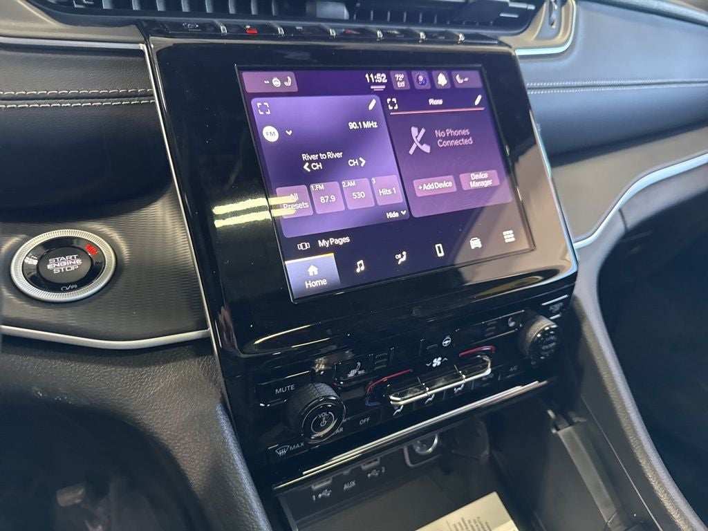 2026 Jeep Grand Cherokee GRAND CHEROKEE L LAREDO X 4X4