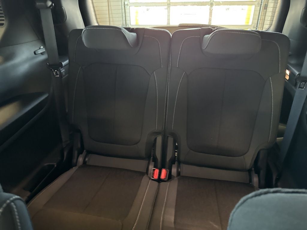 2026 Jeep Grand Cherokee GRAND CHEROKEE L LAREDO X 4X4