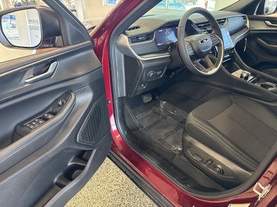 2026 Jeep Grand Cherokee GRAND CHEROKEE L LAREDO X 4X4