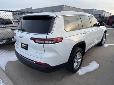 2022 Jeep Grand Cherokee L Laredo 4x4