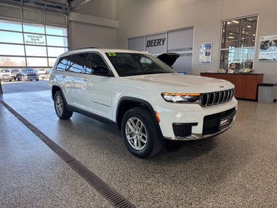 2023 Jeep Grand Cherokee L Laredo 4x4