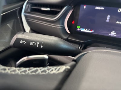 2023 Jeep Grand Cherokee L Laredo 4x4