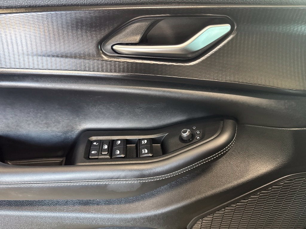 2025 Jeep Grand Cherokee L Altitude X 4x4