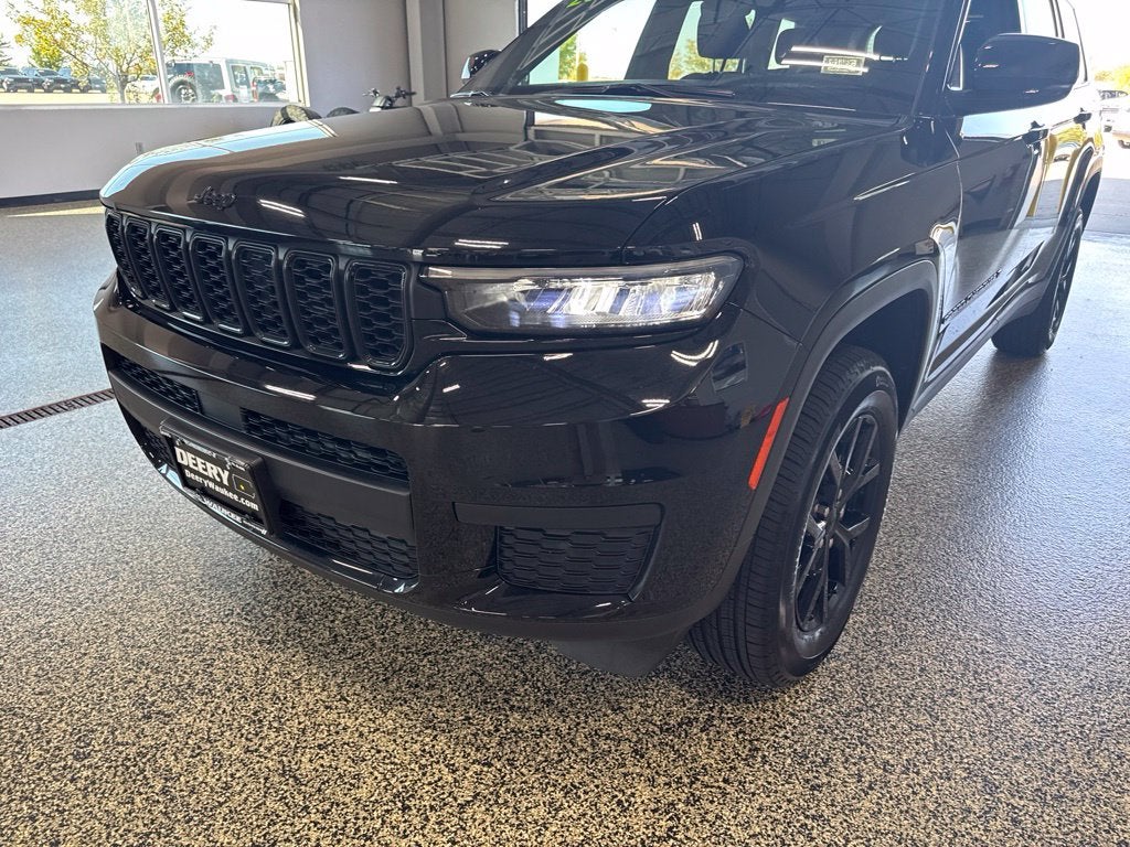 2025 Jeep Grand Cherokee L Altitude X 4x4