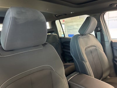 2026 Jeep Grand Cherokee GRAND CHEROKEE L LAREDO X 4X4