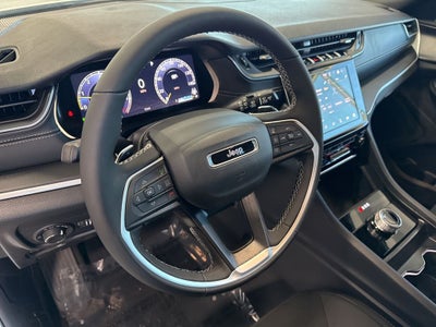 2026 Jeep Grand Cherokee GRAND CHEROKEE L LAREDO X 4X4