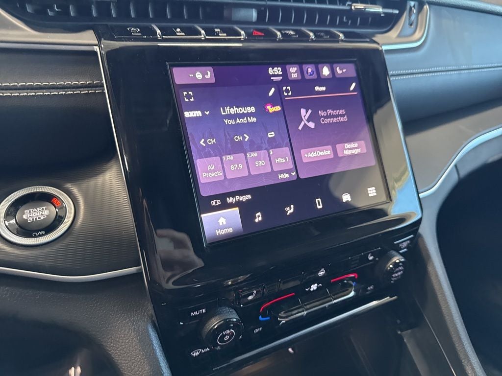 2026 Jeep Grand Cherokee GRAND CHEROKEE L LAREDO X 4X4