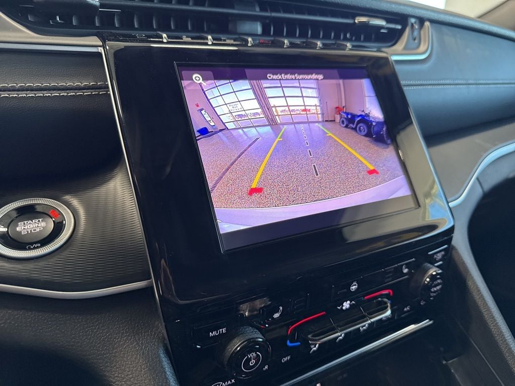 2026 Jeep Grand Cherokee GRAND CHEROKEE L LAREDO X 4X4