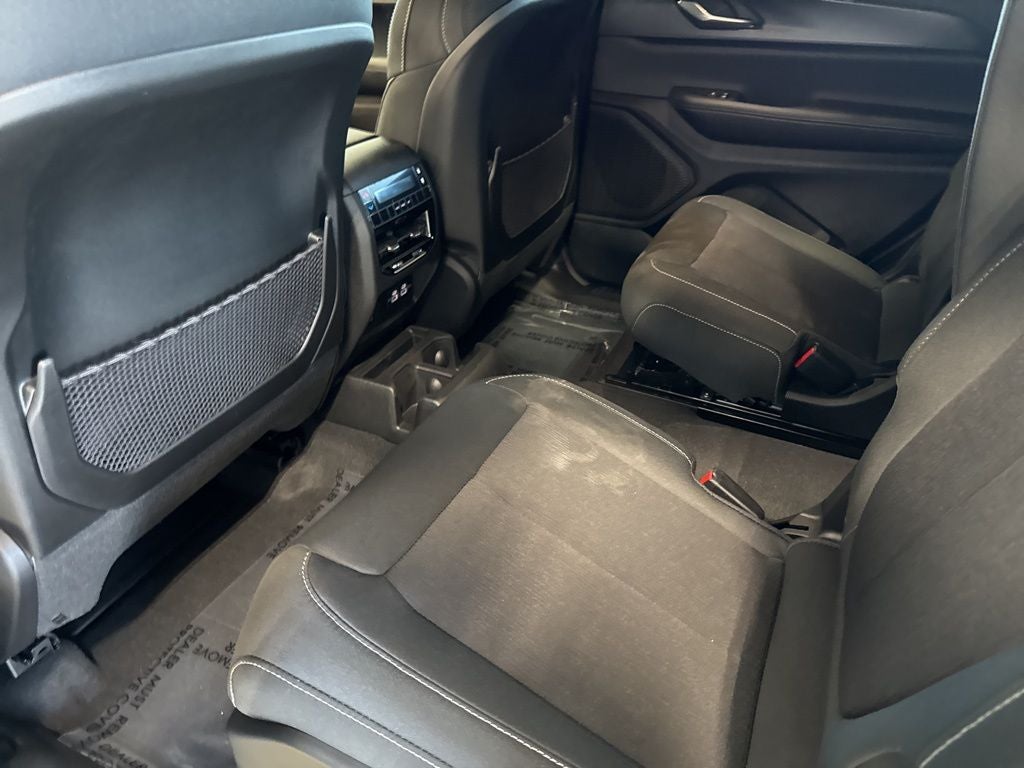 2026 Jeep Grand Cherokee GRAND CHEROKEE L LAREDO X 4X4