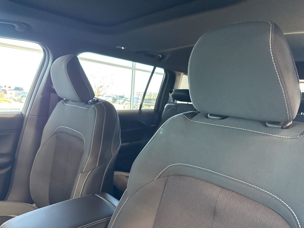 2026 Jeep Grand Cherokee GRAND CHEROKEE L LAREDO X 4X4