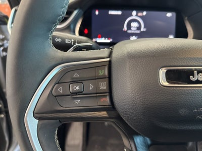 2025 Jeep Grand Cherokee L Altitude 4x4