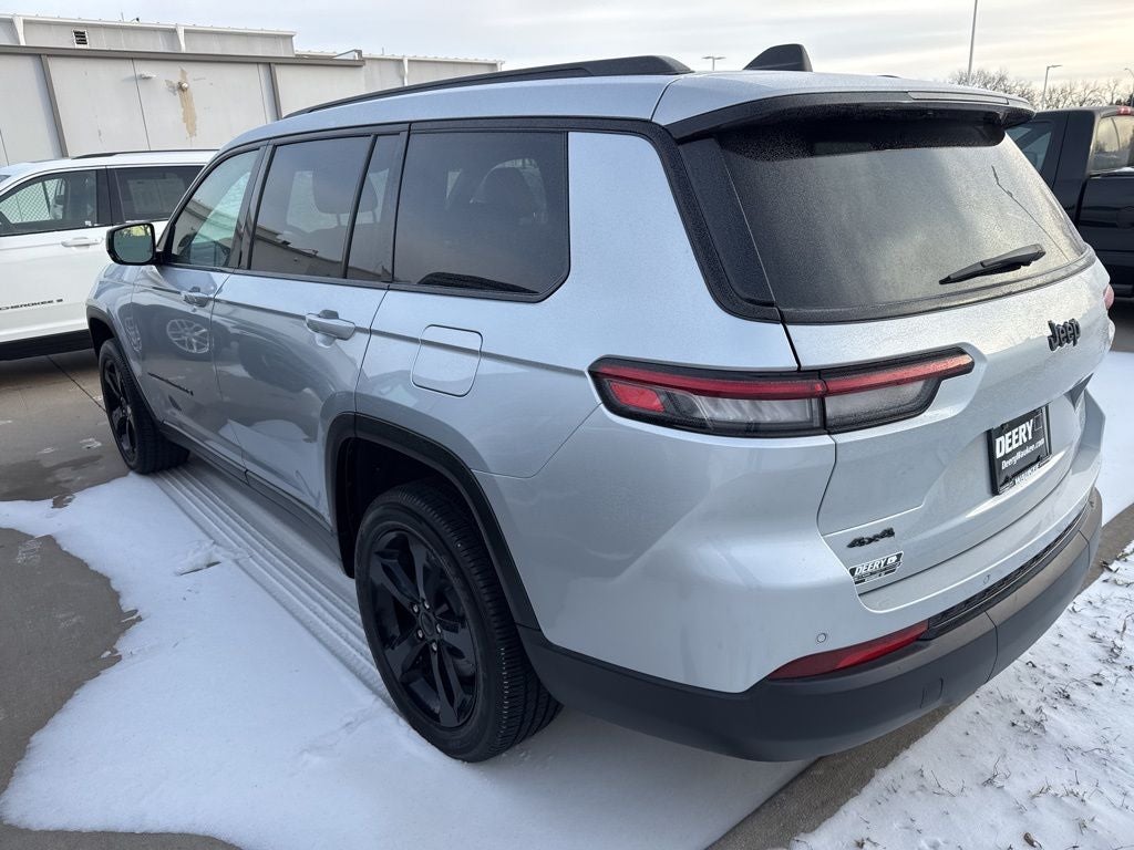 2025 Jeep Grand Cherokee L Altitude 4x4