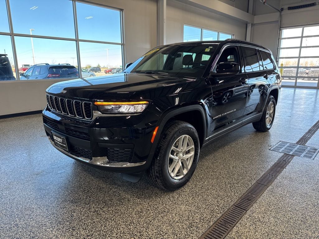 2026 Jeep Grand Cherokee GRAND CHEROKEE L LAREDO X 4X4
