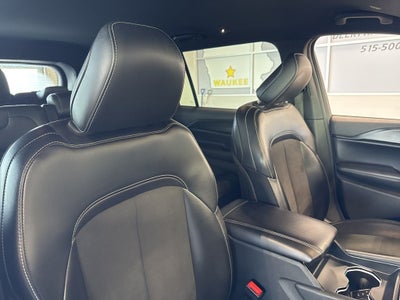 2024 Jeep Grand Cherokee L Altitude 4x4