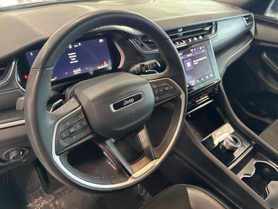 2024 Jeep Grand Cherokee L Altitude 4x4