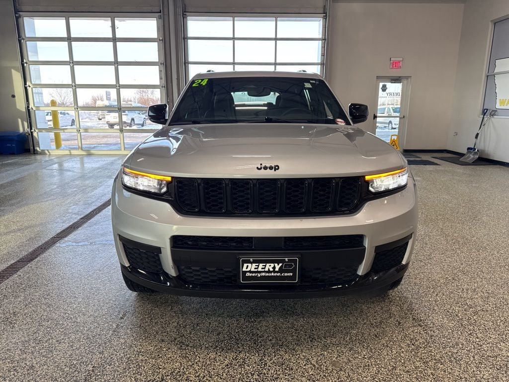 2024 Jeep Grand Cherokee L Altitude 4x4